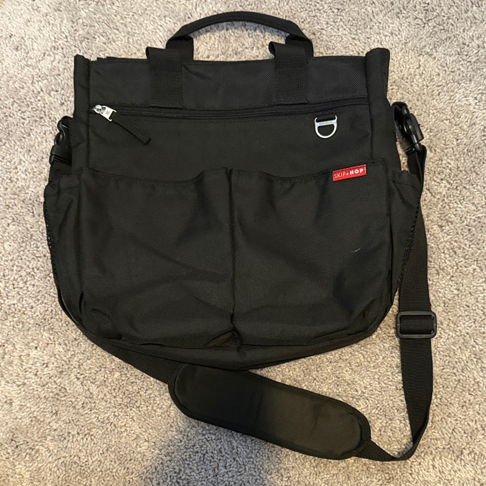 Skip Hop Black Messenger Bag for Men